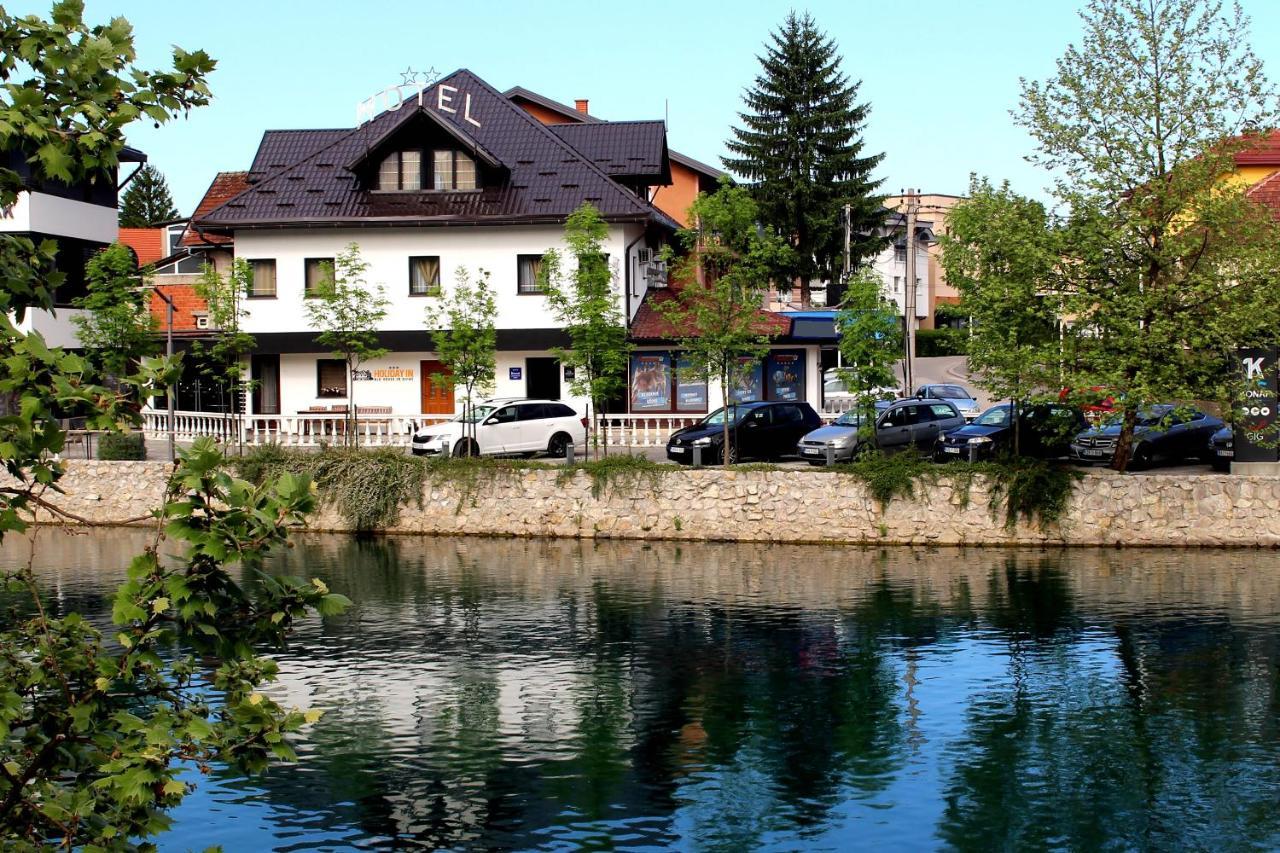 Holiday In Bihać Εξωτερικό φωτογραφία