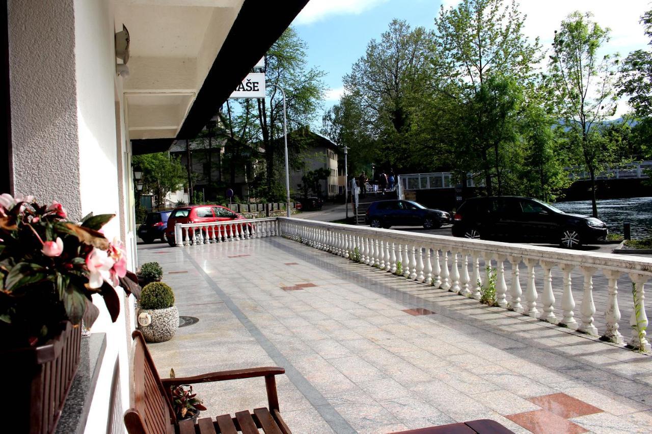 Holiday In Bihać Εξωτερικό φωτογραφία