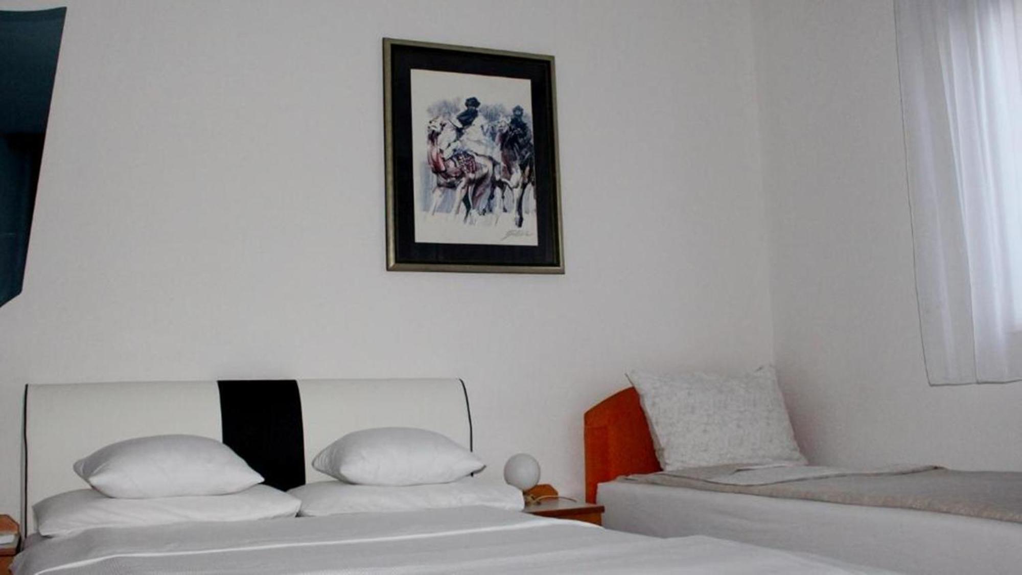 Holiday In Bihać Εξωτερικό φωτογραφία